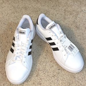 Adidas shoes size 8 in women’s. Brand new with tags still on.